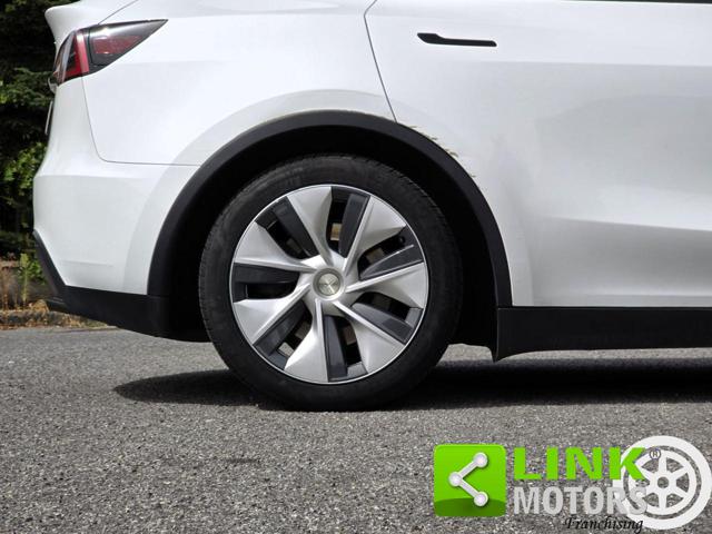 TESLA MODEL Y STANDARD RANGE RWD SINGLE MOTOR  - foto 23