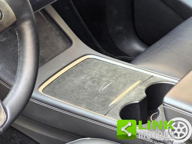 TESLA MODEL Y STANDARD RANGE RWD SINGLE MOTOR  - foto 36