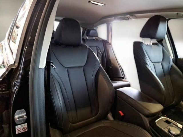 BMW X3 XDRIVE30E - foto 6