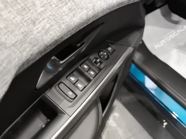 PEUGEOT 3008 HYBRID 145CV E-DCS6 ALLURE - foto 9