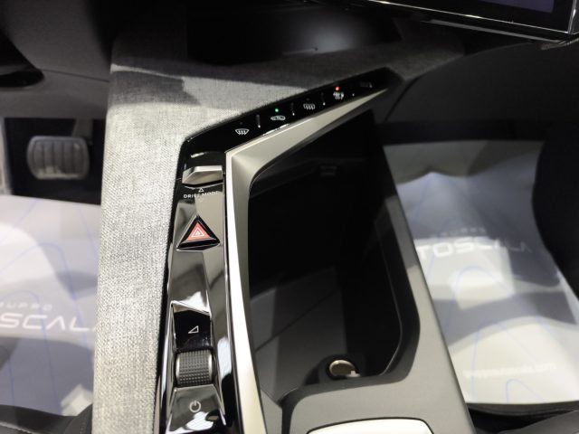 PEUGEOT 3008 HYBRID 145CV E-DCS6 ALLURE - foto 14