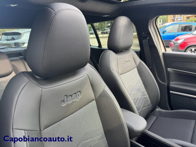 JEEP AVENGER 1.2TURBO E-HYBRID MHEV SUMMIT 11 - foto 17