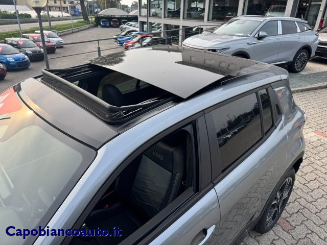 JEEP AVENGER 1.2TURBO E-HYBRID MHEV SUMMIT 11 - foto 12