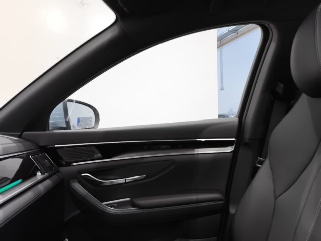 BYD SEAL U DMI 1.5 TURBO 324CV PHEV DESIGN - foto 13