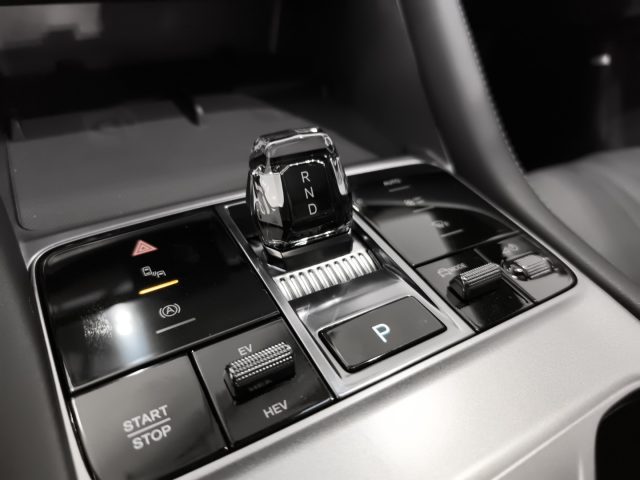 BYD SEAL U DMI 1.5 TURBO 324CV PHEV DESIGN - foto 12