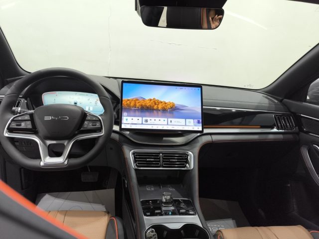 BYD SEAL U DMI 1.5 TURBO 324CV PHEV DESIGN - foto 19