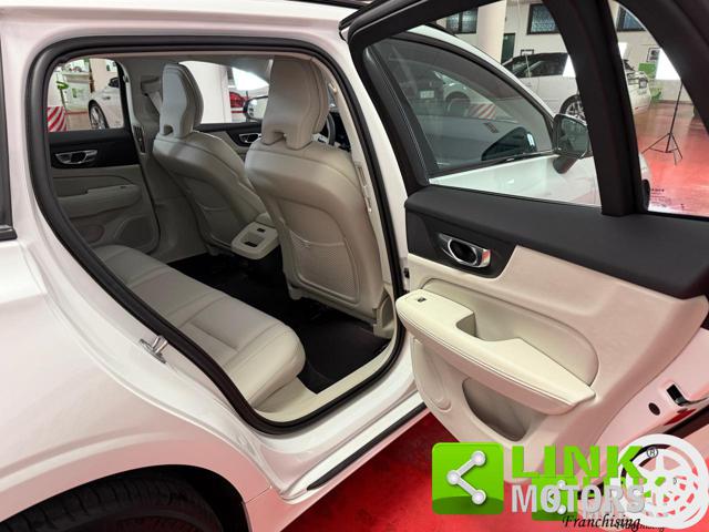 VOLVO V60 B4 (D) AUT ULTIMATE DARK IVA ESP - foto 28