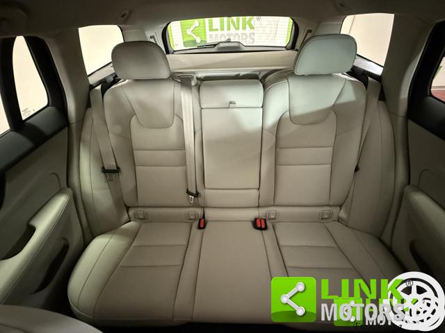 VOLVO V60 B4 (D) AUT ULTIMATE DARK IVA ESP - foto 10