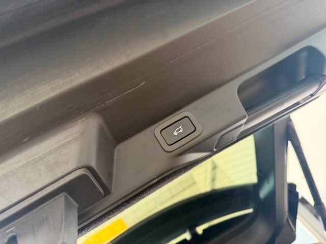 LAND ROVER RANGE ROVER SPORT 3.0 TDV6 HSE DYNAMIC//22/TETTO// - foto 19