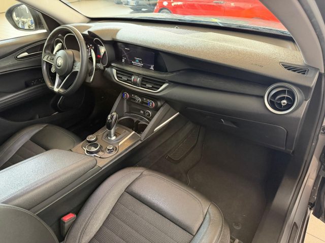ALFA ROMEO STELVIO 2.2 TURBODIESEL 210 CV AT8 Q4 - foto 8