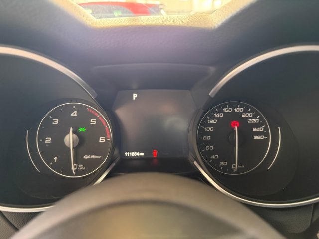 ALFA ROMEO STELVIO 2.2 TURBODIESEL 210 CV AT8 Q4 - foto 30