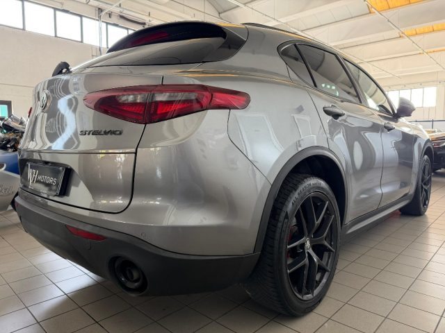 ALFA ROMEO STELVIO 2.2 TURBODIESEL 210 CV AT8 Q4 - foto 6