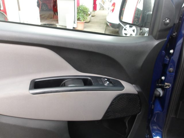 FIAT DOBLO 1.4 BENZINA 120CV AUTOVETTURA DO - foto 12