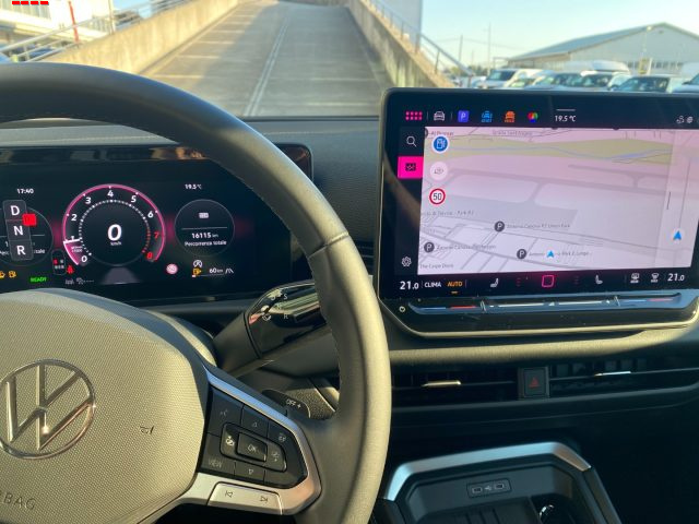 VOLKSWAGEN T-ROC NEW 1.5 ETSI ACT 150 CV DSG STYL - foto 9