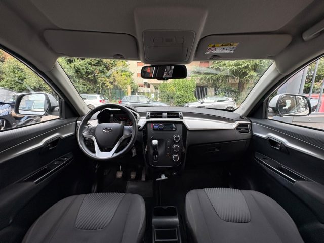 MAHINDRA KUV100 1.2 VVT K6+ - foto 7