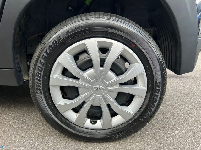 MAHINDRA KUV100 1.2 VVT K6+ - foto 17