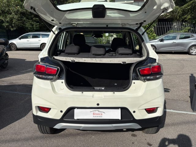 MAHINDRA KUV100 1.2 VVT K6+ - foto 13
