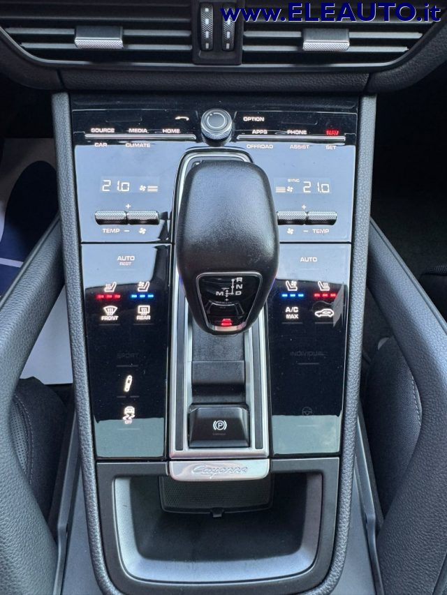 PORSCHE CAYENNE COUPÉ 3.0 V6 - PDCC - PASM - 22' - foto 11