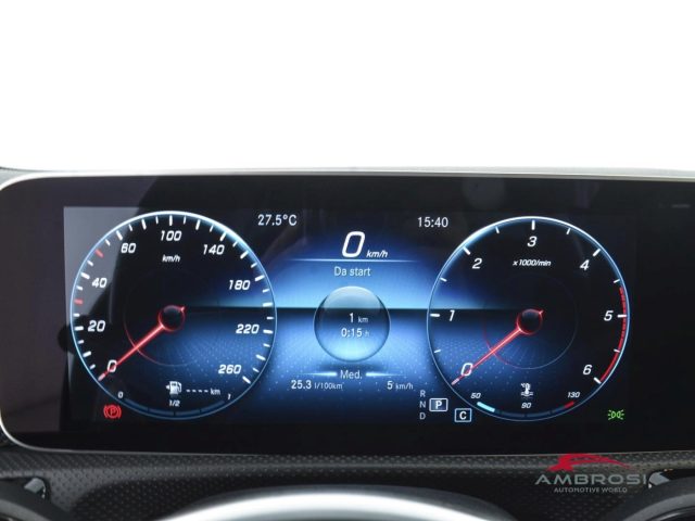 MERCEDES-BENZ CLA 180 SPORT AUTO - foto 14