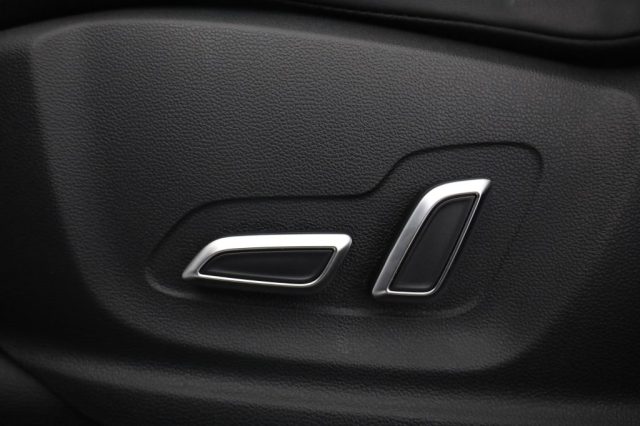 MG EHS PLUG-IN HYBRID LUXURY - foto 16