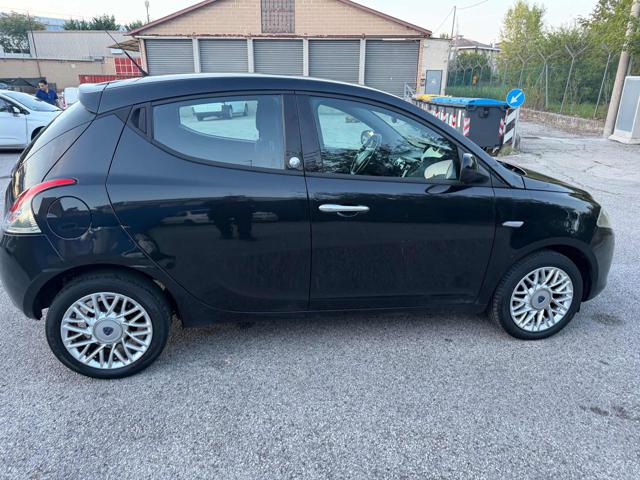 LANCIA YPSILON BENZINA/GPL 1.2 69 CV 5P ECOCHIC - foto 14