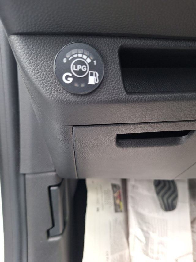 RENAULT CLIO TCE 100 CV GPL 5 PORTE EQUILIBRE - foto 11