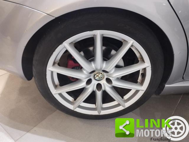 ALFA ROMEO 159 3.2 JTS V6 260 CV Q2 SPORTWAGON - foto 18
