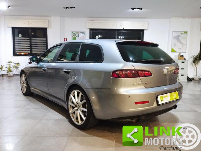 ALFA ROMEO 159 3.2 JTS V6 260 CV Q2 SPORTWAGON - foto 7