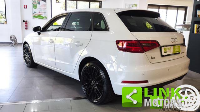 AUDI A3 AMBIENTE G-TRON 1.4  110 C.V MET - foto 6