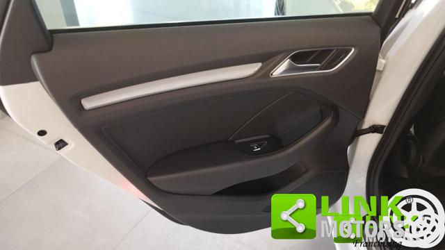AUDI A3 AMBIENTE G-TRON 1.4  110 C.V MET - foto 14