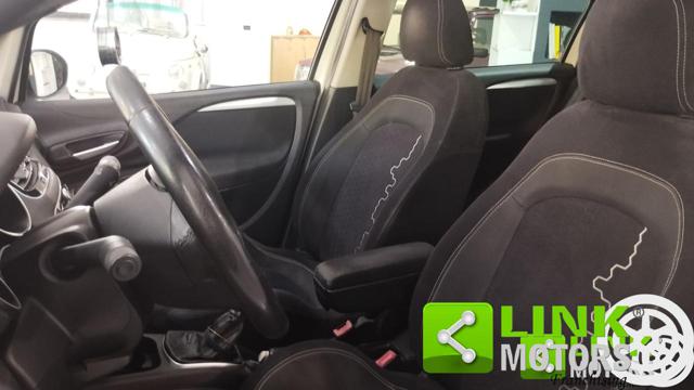 FIAT PUNTO EVO SPORT 1.3 MTJ 95 C.V 5P TETTO PA - foto 13