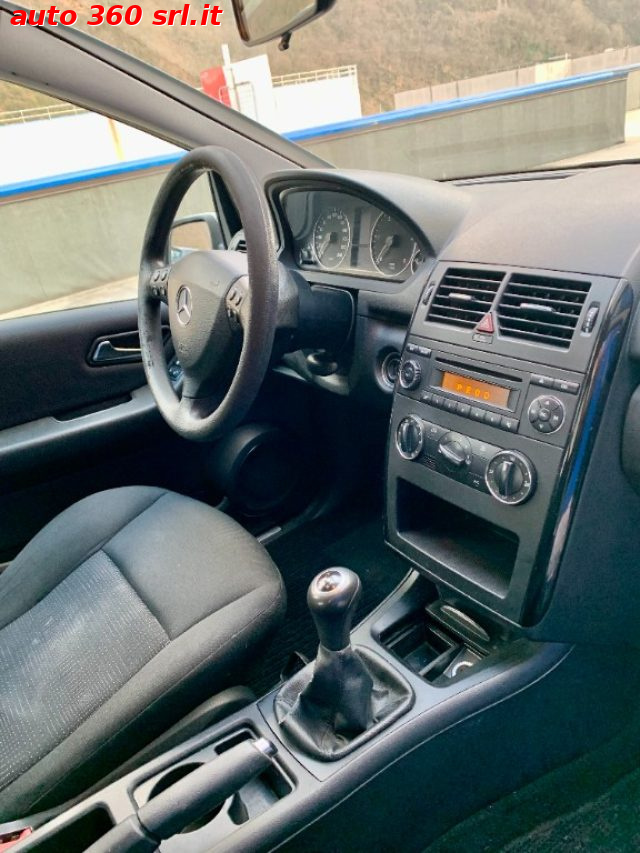 MERCEDES-BENZ A 160 CDI AVANTGARDE - foto 11