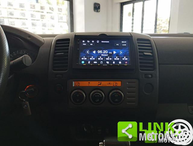 NISSAN NAVARA DOUBLE CAR 2.5 DCI LE 4X4 AUTOMA - foto 17