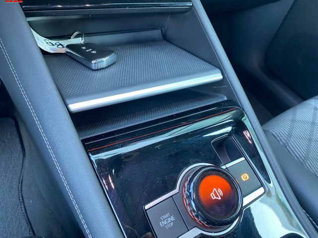 VOLKSWAGEN TIGUAN 2.0 TDI 150 CV DSG R-LINE - foto 14