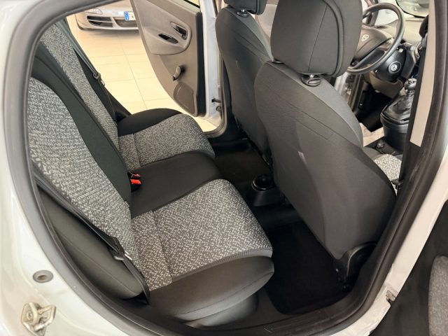 LANCIA YPSILON 1.0 FIREFLY 5 PORTE S&S HYBRID E - foto 12