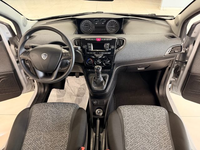 LANCIA YPSILON 1.0 FIREFLY 5 PORTE S&S HYBRID E - foto 14