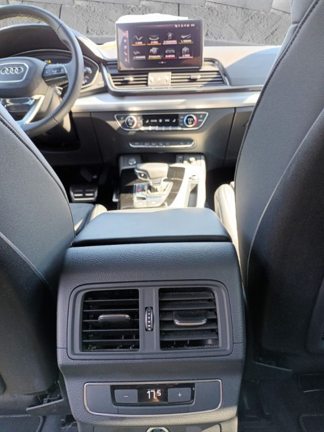 AUDI Q5 SPB 40 TDI BLACKLINE 204CV NAV C - foto 17