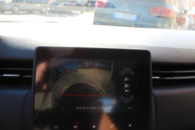 RENAULT CLIO FULL HYBRID E-TECH 140 CV 5 PORT - foto 12