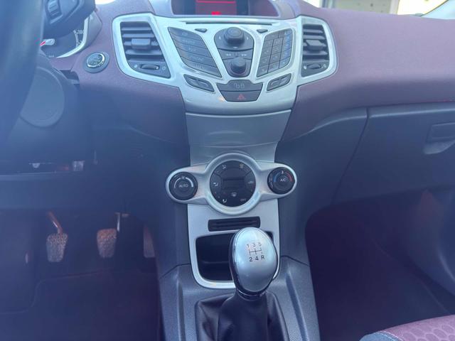 FORD FIESTA 1.6 TDCI 95 CV 5P. TITANIUM - foto 10