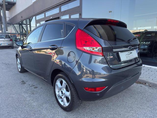 FORD FIESTA 1.6 TDCI 95 CV 5P. TITANIUM - foto 5