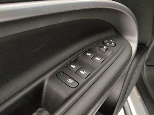JEEP AVENGER 1.2 TURBO 100 CV SUMMIT - foto 16