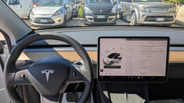 TESLA MODEL Y PERFORMANCE DUAL MOTOR AWD 350KW - foto 17