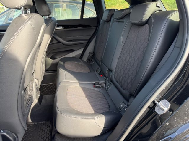 BMW X1 SDRIVE18D XLINE - foto 12
