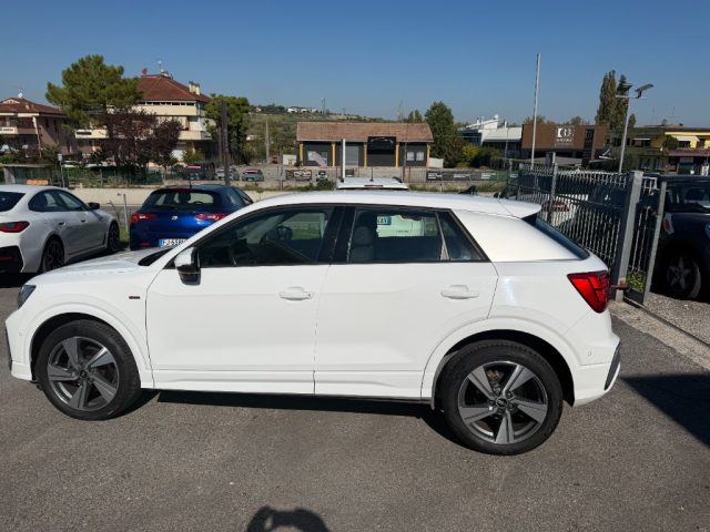 AUDI Q2 30 TFSI - foto 8