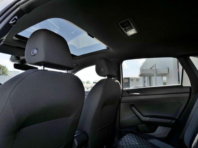 VOLKSWAGEN TAIGO 1.0 TSI 115CV R-LINE PLUS - foto 8