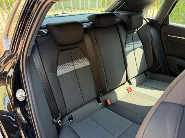 AUDI A3 30 TFSI 1.5 MHEV S TRONIC BUSINE - foto 10