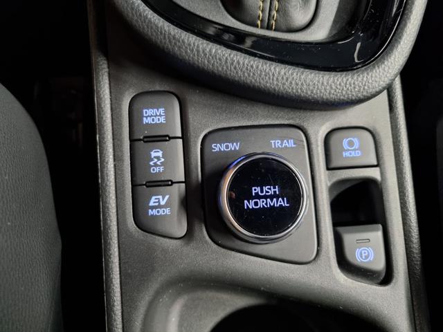 TOYOTA YARIS CROSS 1.5 HYBRID 5P. E-CVT AWD-I ADVEN - foto 15