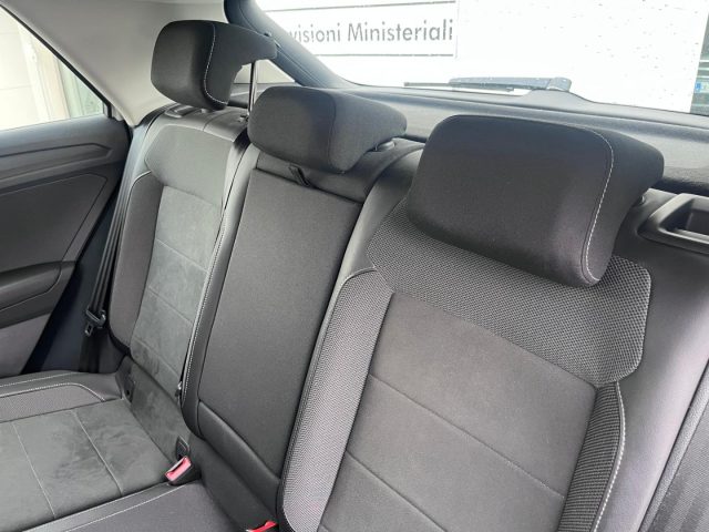 VOLKSWAGEN T-ROC 1.0 TSI STYLE - foto 9