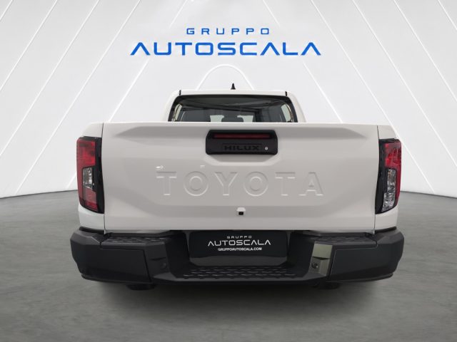 TOYOTA HILUX 2.8 D-4D 204CV 48V DOUBLE CAB HI - foto 4