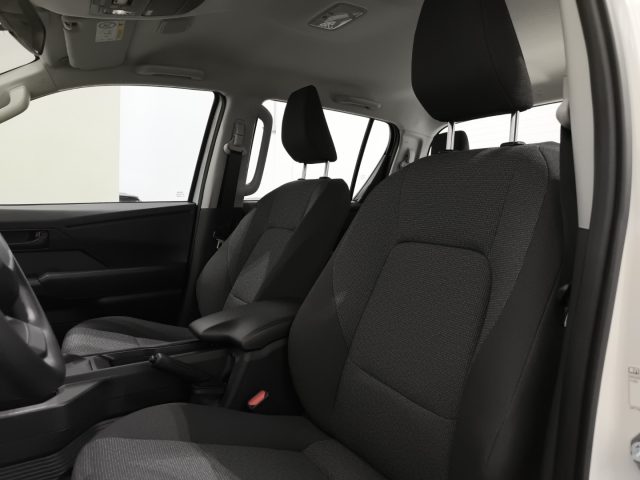 TOYOTA HILUX 2.8 D-4D 204CV 48V DOUBLE CAB HI - foto 10